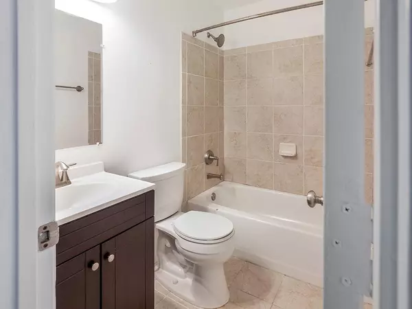 Coliving in Columbia Heights - NW DC, Washington DC