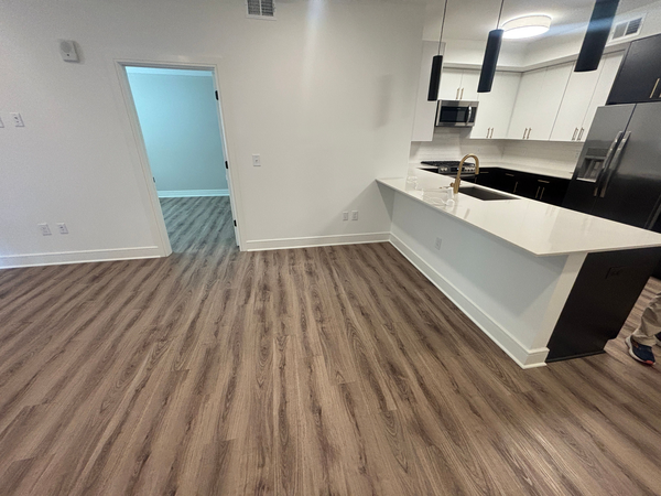 Coliving in Glenwood South - Central Raleigh, Raleigh