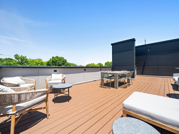 Coliving in Glenwood South - Central Raleigh, Raleigh