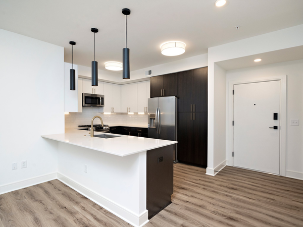 Coliving in Glenwood South - Central Raleigh, Raleigh