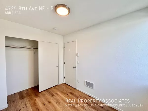 8 bedrooms apartment for rent in University District - North Seattle, Seattle