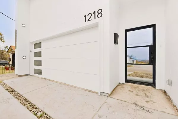 3 bedrooms apartment for rent in Oak Cliff - Sw Dallas, Dallas