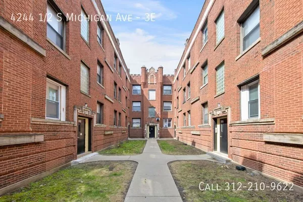 2 bedrooms apartment for rent in Grand Boulevard - South Side, Chicago