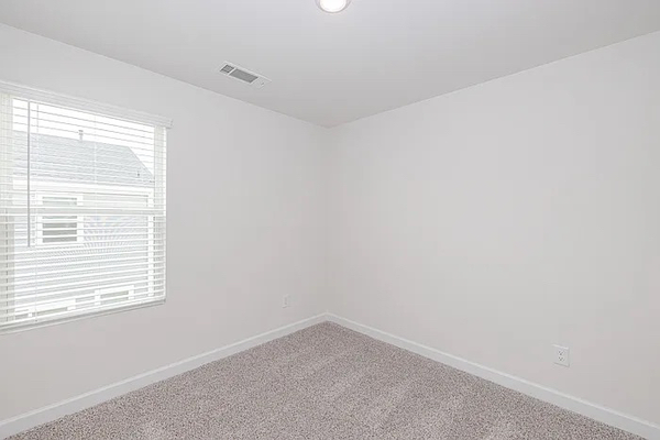 Coliving in Eagle Lake - West Charlotte, Charlotte