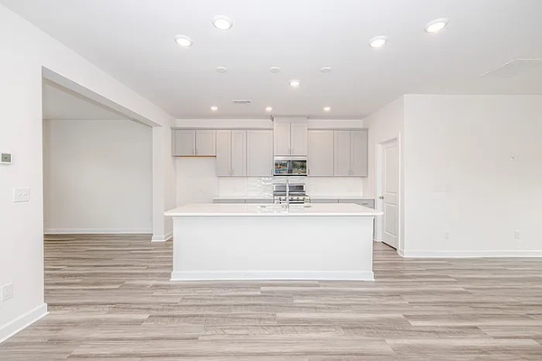 Coliving in Eagle Lake - West Charlotte, Charlotte