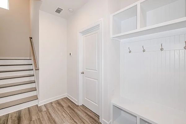 Coliving in Eagle Lake - West Charlotte, Charlotte