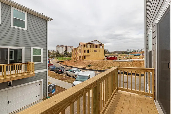 Coliving in Eagle Lake - West Charlotte, Charlotte