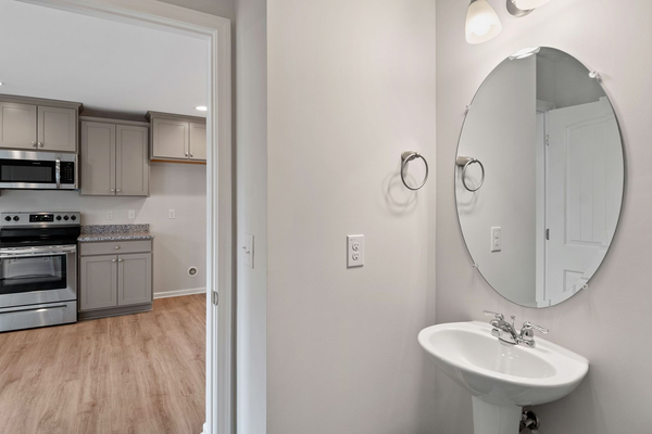 Coliving in Wade - Central Raleigh, Raleigh