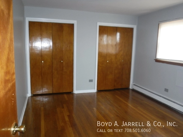 1 bedroom apartment for rent in Calumet Heights - Far Southeast Side, Chicago