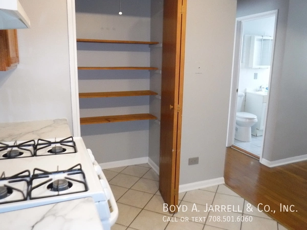 1 bedroom apartment for rent in Calumet Heights - Far Southeast Side, Chicago