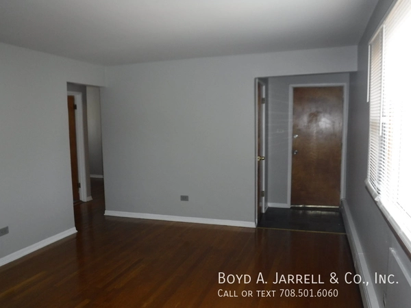 1 bedroom apartment for rent in Calumet Heights - Far Southeast Side, Chicago