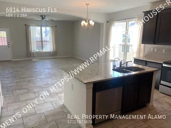 4 bedrooms apartment for rent in Kirby - East SATX, San Antonio