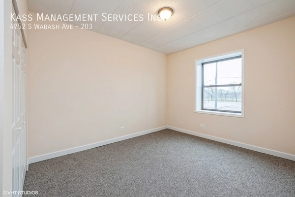 3 bedrooms apartment for rent in Fuller Park - South Side, Chicago