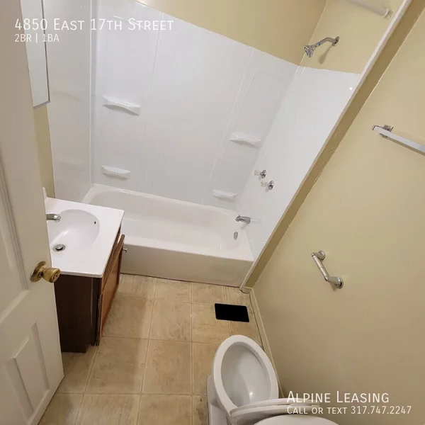 2 bedrooms apartment for rent in Irvington - East Indy, Indianapolis