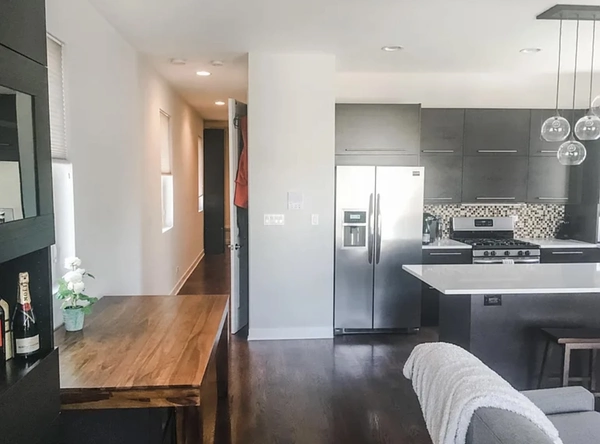 2 bedrooms apartment for rent in Logan Square - North Side, Chicago