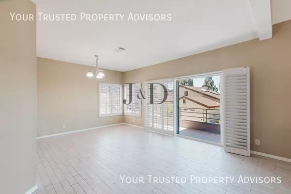 4 bedrooms apartment for rent in Allied Gardens - Inland, San Diego
