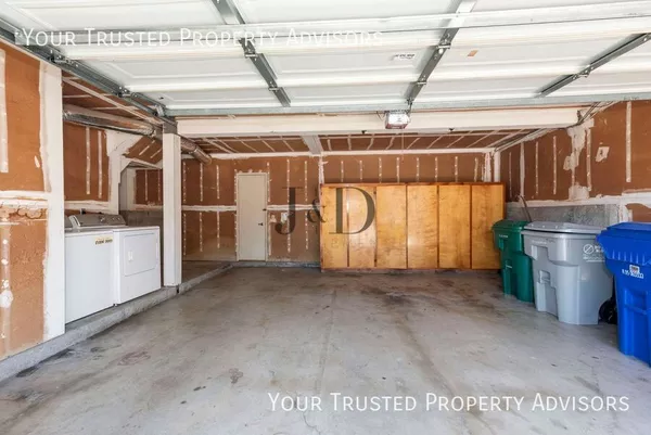 4 bedrooms apartment for rent in Allied Gardens - Inland, San Diego