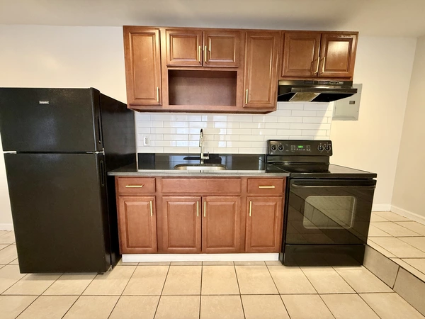 2 bedrooms apartment for rent in Fern Rock - North Philadelphia, Philadelphia