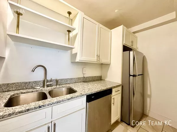 2 bedrooms apartment for rent in Country Club Plaza - KCMO, Kansas City