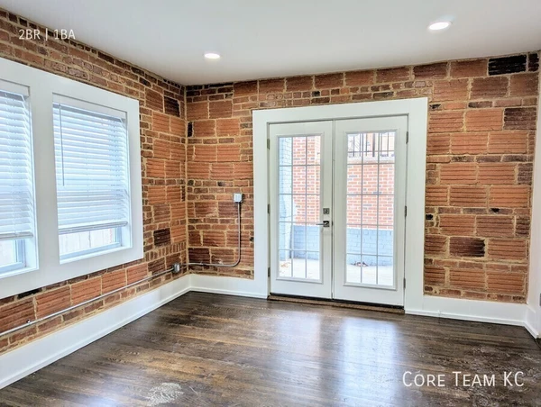 2 bedrooms apartment for rent in Midtown-Westport - KCMO, Kansas City