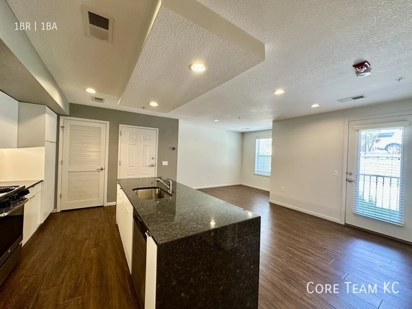 1 bedroom apartment for rent in Country Club Plaza - KCMO, Kansas City