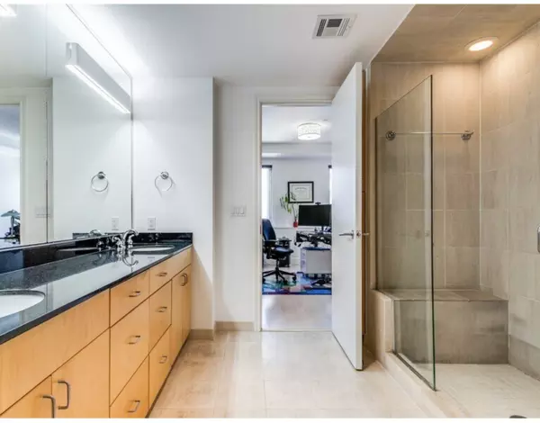 2 bedrooms apartment for rent in Downtown Dallas - Ne Dallas, Dallas