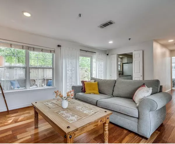 1 bedroom apartment for rent in Uptown - Ne Dallas, Dallas