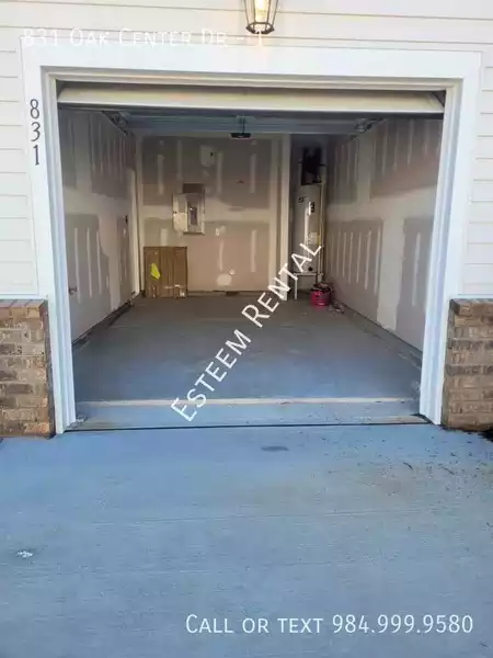 3 bedrooms apartment for rent in Worthdale - South Raleigh, Raleigh