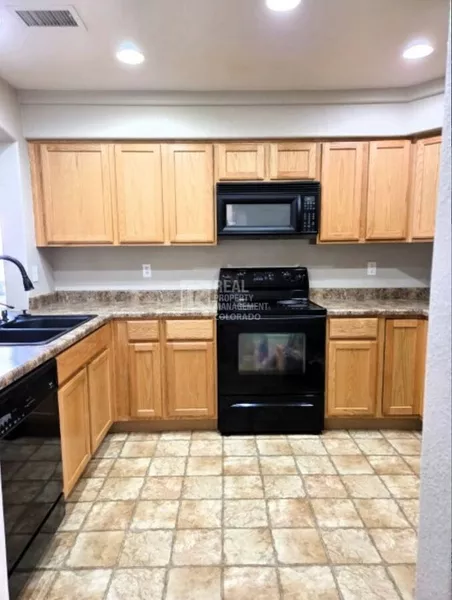 3 bedrooms apartment for rent in Stapleton - East Denver, Denver