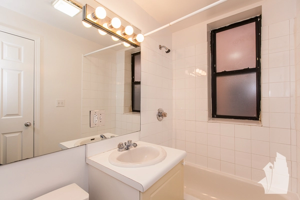 2 bedrooms apartment for rent in Boystown - North Side, Chicago