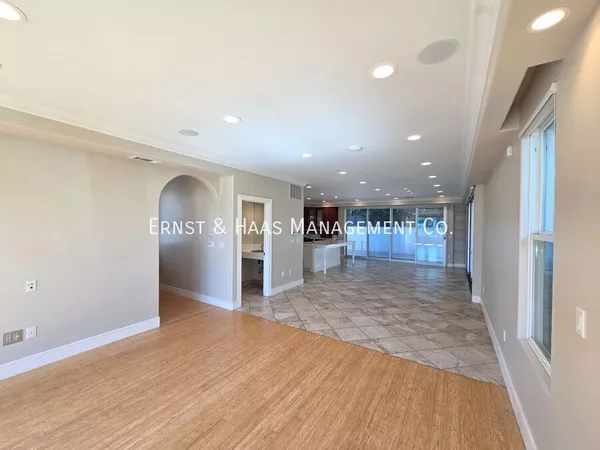 5 bedrooms apartment for rent in Century City - Westside / South Bay, Los Angeles