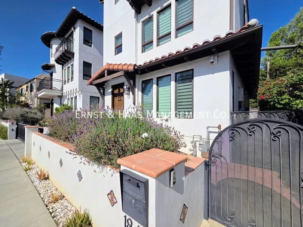 5 bedrooms apartment for rent in Century City - Westside / South Bay, Los Angeles