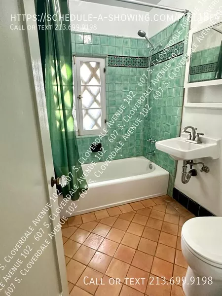 Studio Apartment for rent in Mid Wilshire - Central Los Angeles, Los Angeles