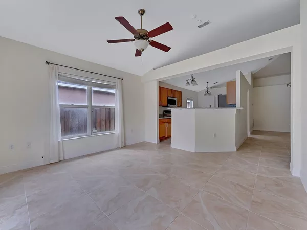 4 bedrooms apartment for rent in Waterford Lakes - East Orlando, Orlando