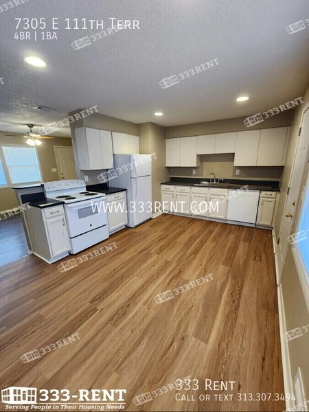 4 bedrooms apartment for rent in Ruskin Heights - KCMO, Kansas City