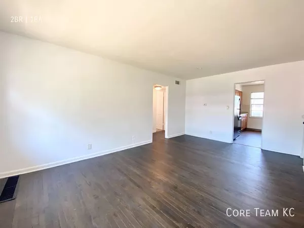 2 bedrooms apartment for rent in Midtown-Westport - KCMO, Kansas City