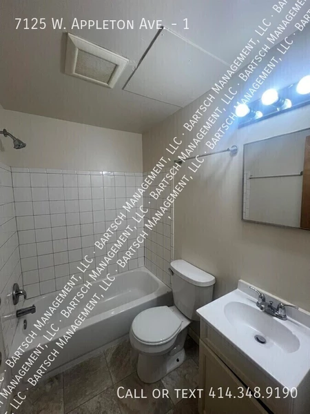 2 bedrooms apartment for rent in Nash Park - NW Mil, Milwaukee