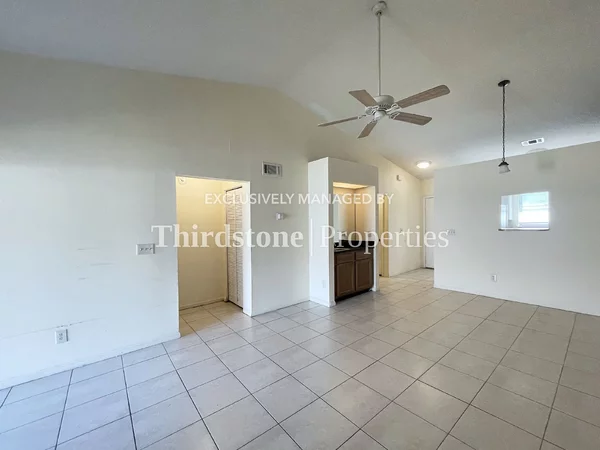 2 bedrooms apartment for rent in Cedar Hills - Westside, Jacksonville