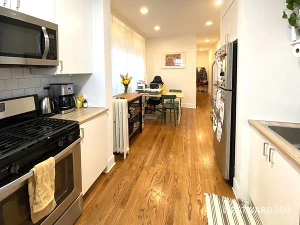 1 bedroom apartment for rent in Albany Park - Far North Side, Chicago