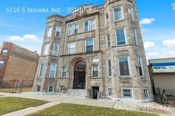 3 bedrooms apartment for rent in Washington Park - South Side, Chicago