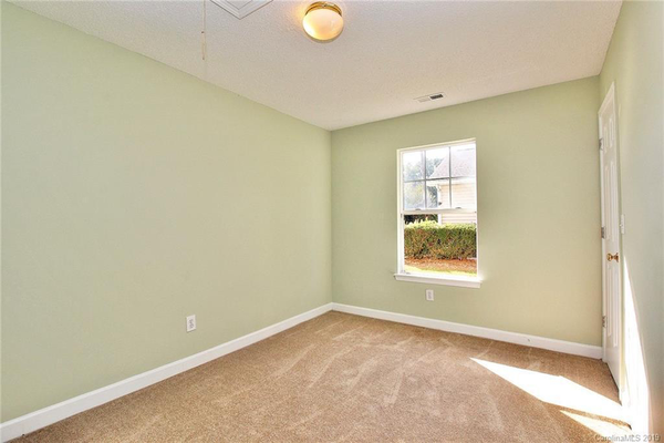 Coliving in Mineral Springs / Rumble Road - North Charlotte, Charlotte