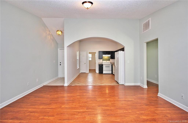 Coliving in Mineral Springs / Rumble Road - North Charlotte, Charlotte