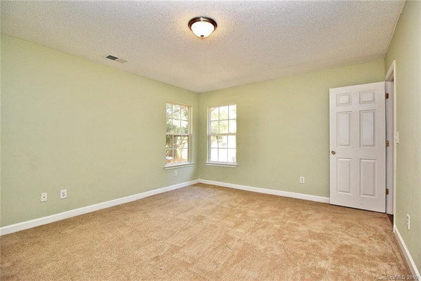 Coliving in Mineral Springs / Rumble Road - North Charlotte, Charlotte