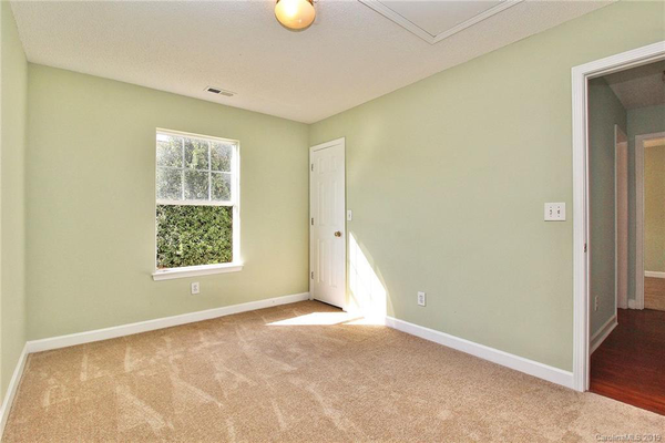 Coliving in Mineral Springs / Rumble Road - North Charlotte, Charlotte