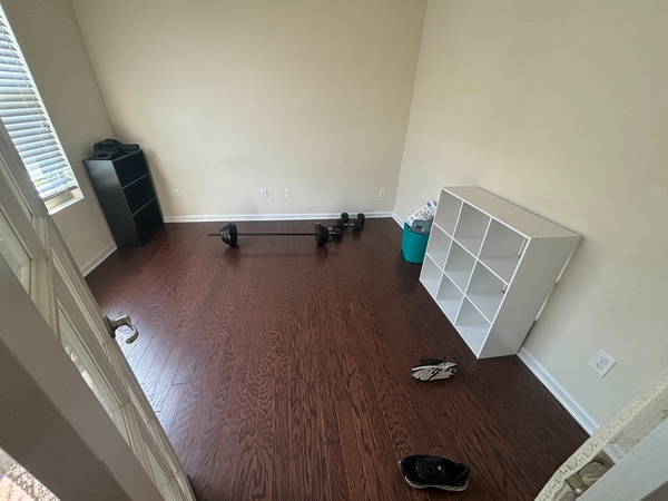 Coliving in West Hills - Durham, Raleigh
