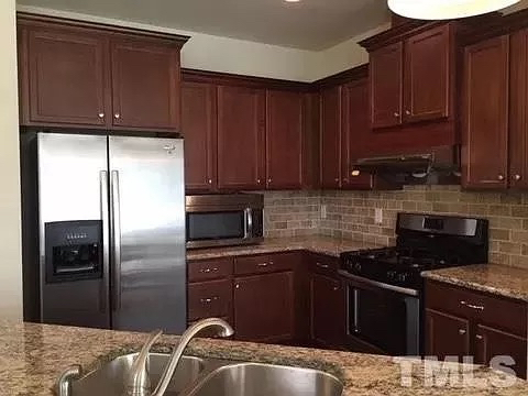 Coliving in West Hills - Durham, Raleigh