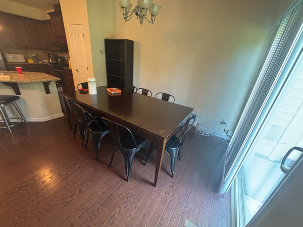 Coliving in West Hills - Durham, Raleigh