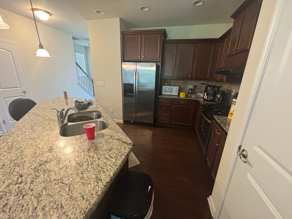 Coliving in West Hills - Durham, Raleigh