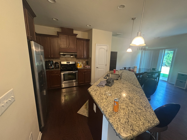 Coliving in West Hills - Durham, Raleigh