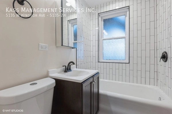 1 bedroom apartment for rent in Portage Park - Northwest Side, Chicago